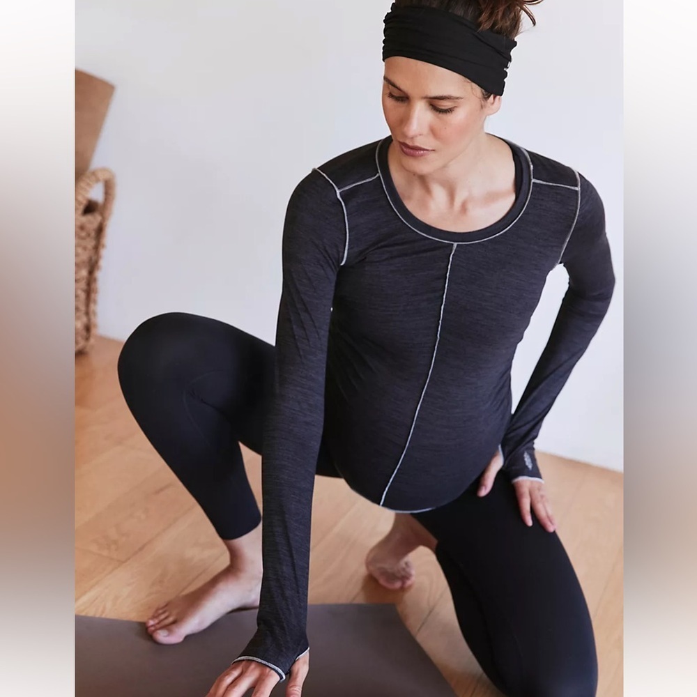 FP Movement by Free People Charcoal Gray Long Sleeve Athletic Tee